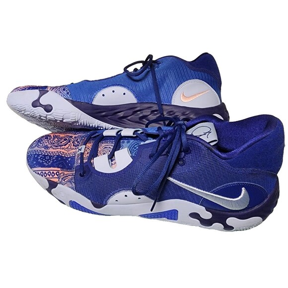 Disney Christmas 2025 Lil Rin Rin Plush Badge Red New